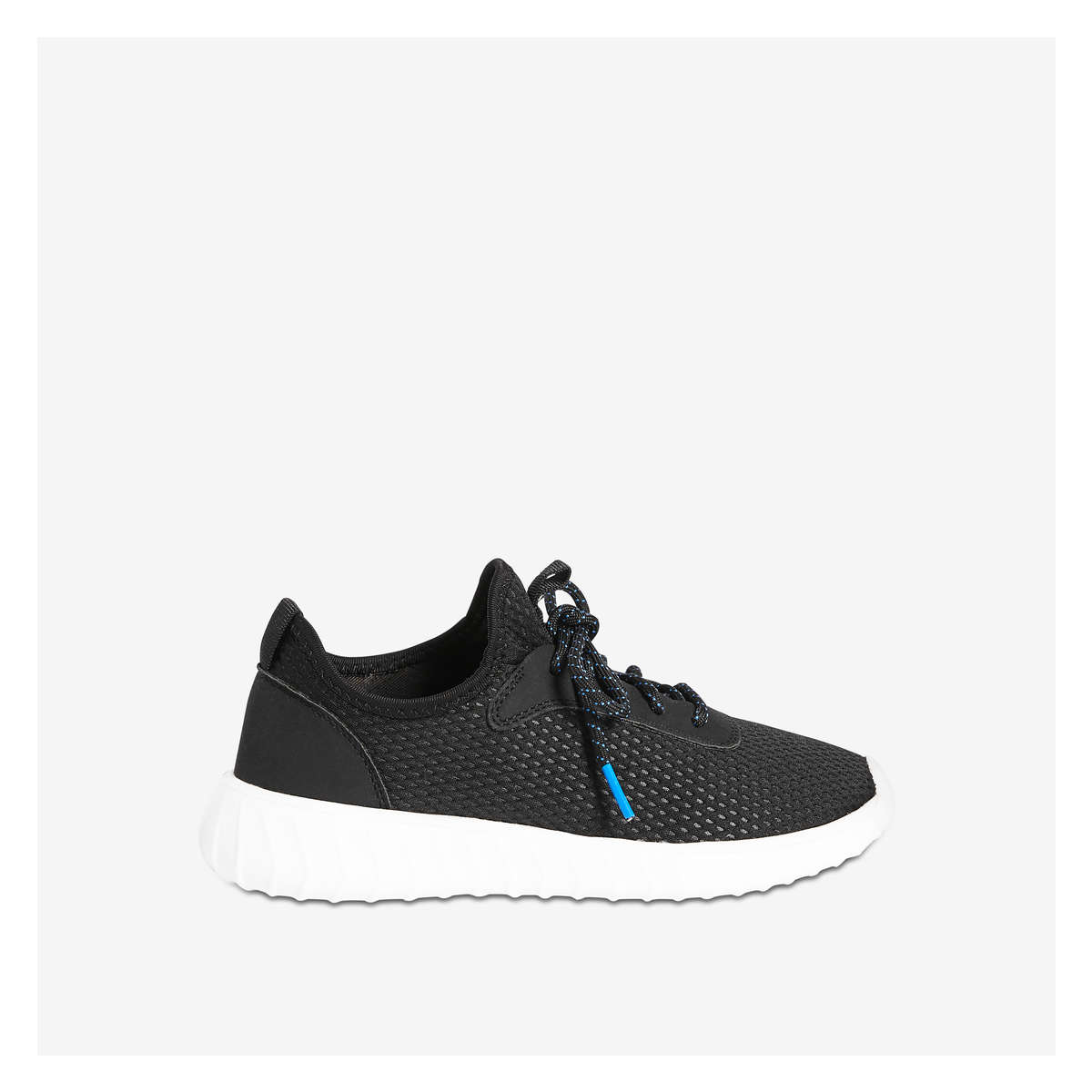 boys athletic shoes
