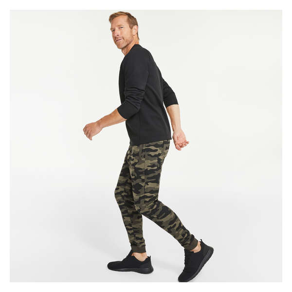 Men's Slim-Fit Terry Active Jogger - Olive