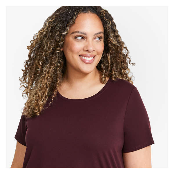 Women+ Relaxed-Fit Tee - Burgundy