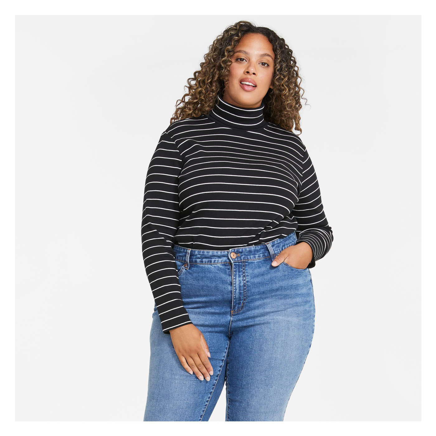 Women+ Organic Cotton Turtleneck in 