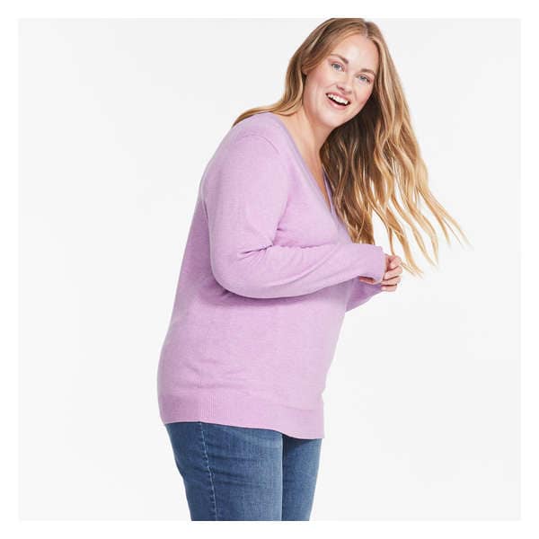 Women+ V-Neck Sweater - Lilac