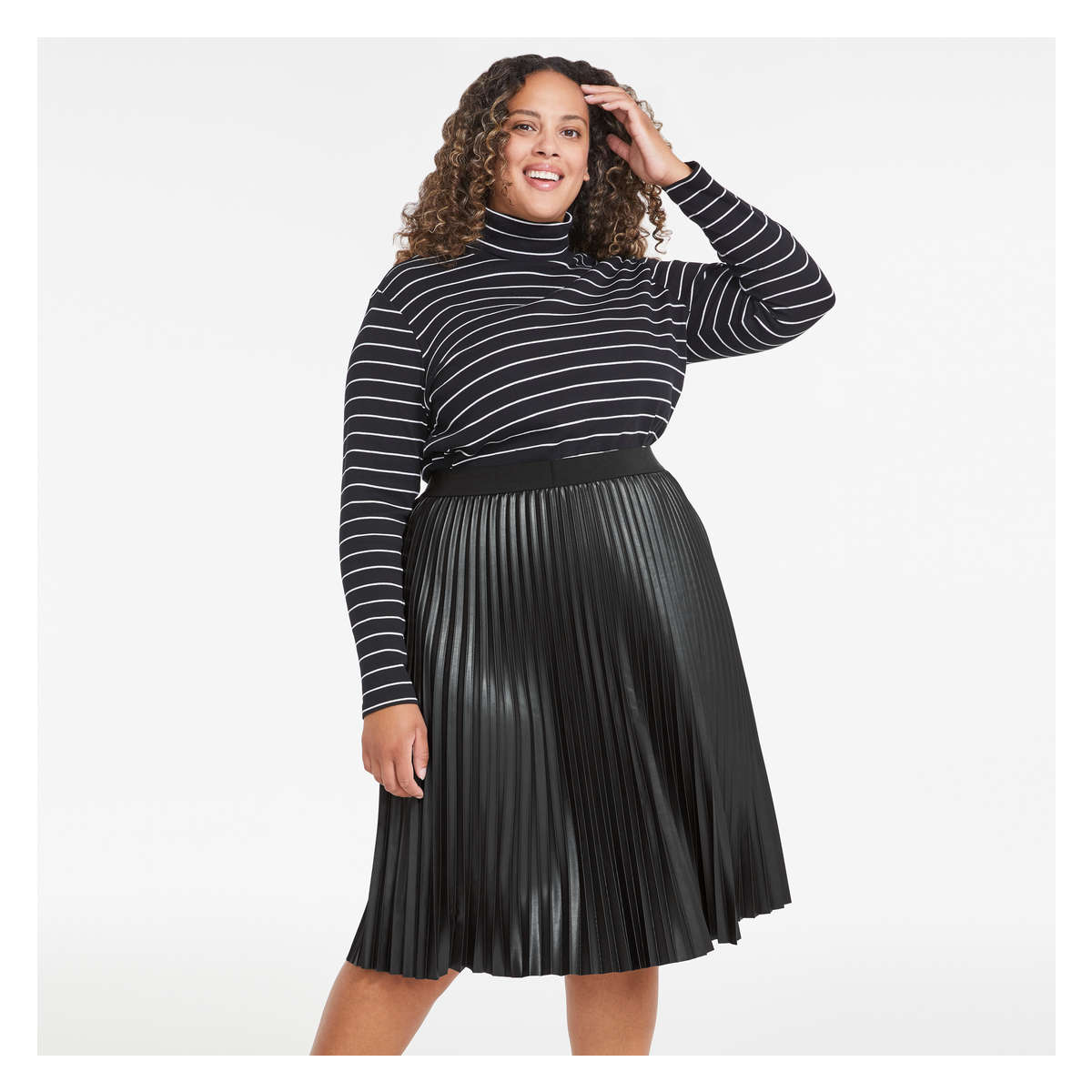 Women+ Pleated Skirt in JF Black from 