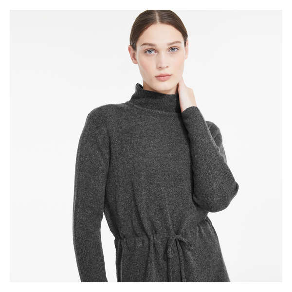 Drawstring Sweater - Charcoal