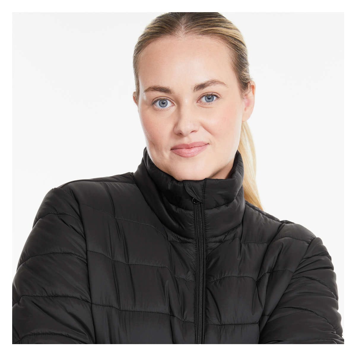 Women+ Packable Puffer Jacket with PrimaLoft® in Black from Joe Fresh