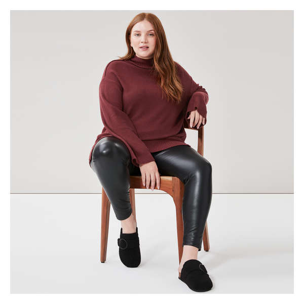 Women+ Mock Neck Pullover - Dark Burgundy