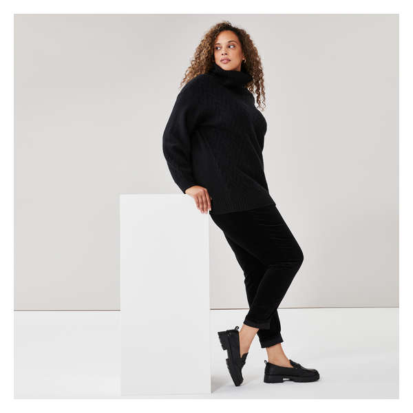 Women+ Puff Sleeve Pullover - Black