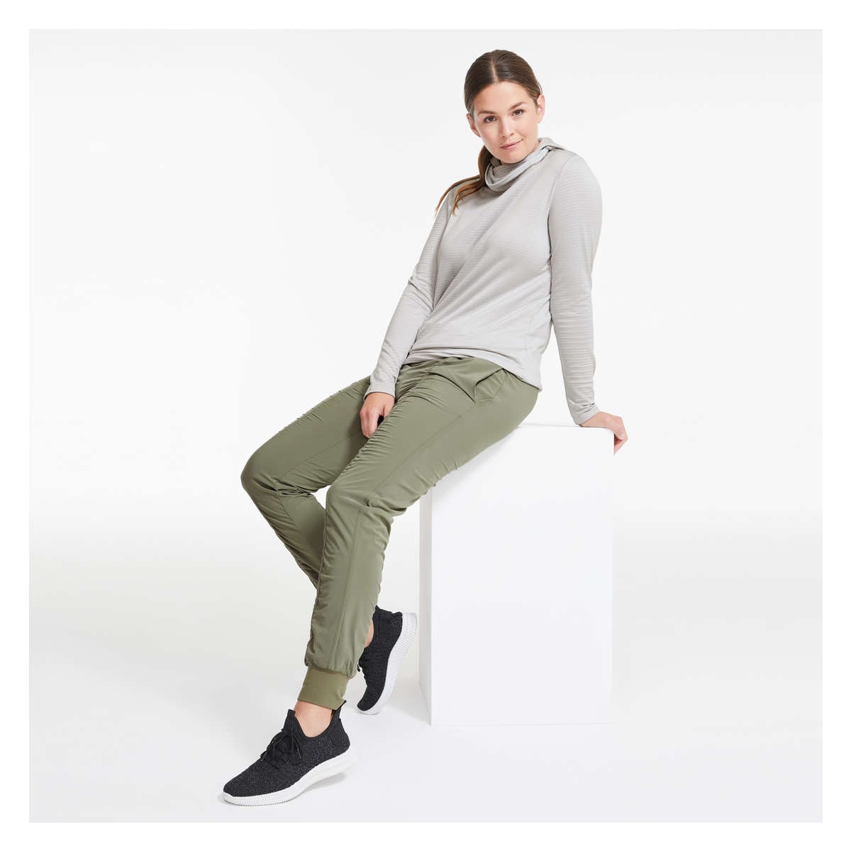 Ruched Active Pant in Olive from Joe Fresh