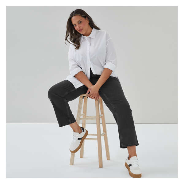 Women+ Black Wash Slim Straight Jean - Black
