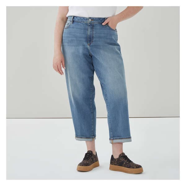 Women+ Medium Wash Relaxed Fit Jean - Medium Wash