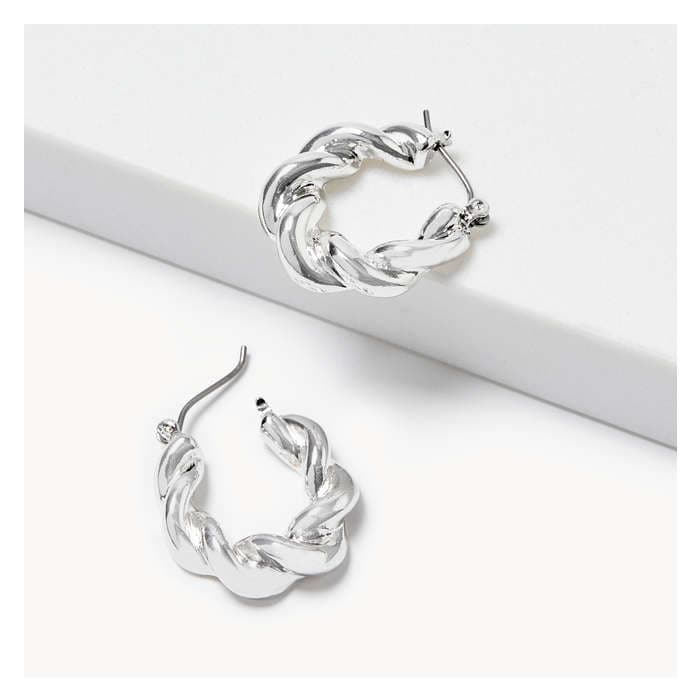 Women's Twisted Oval Hoop Earrings - Silver