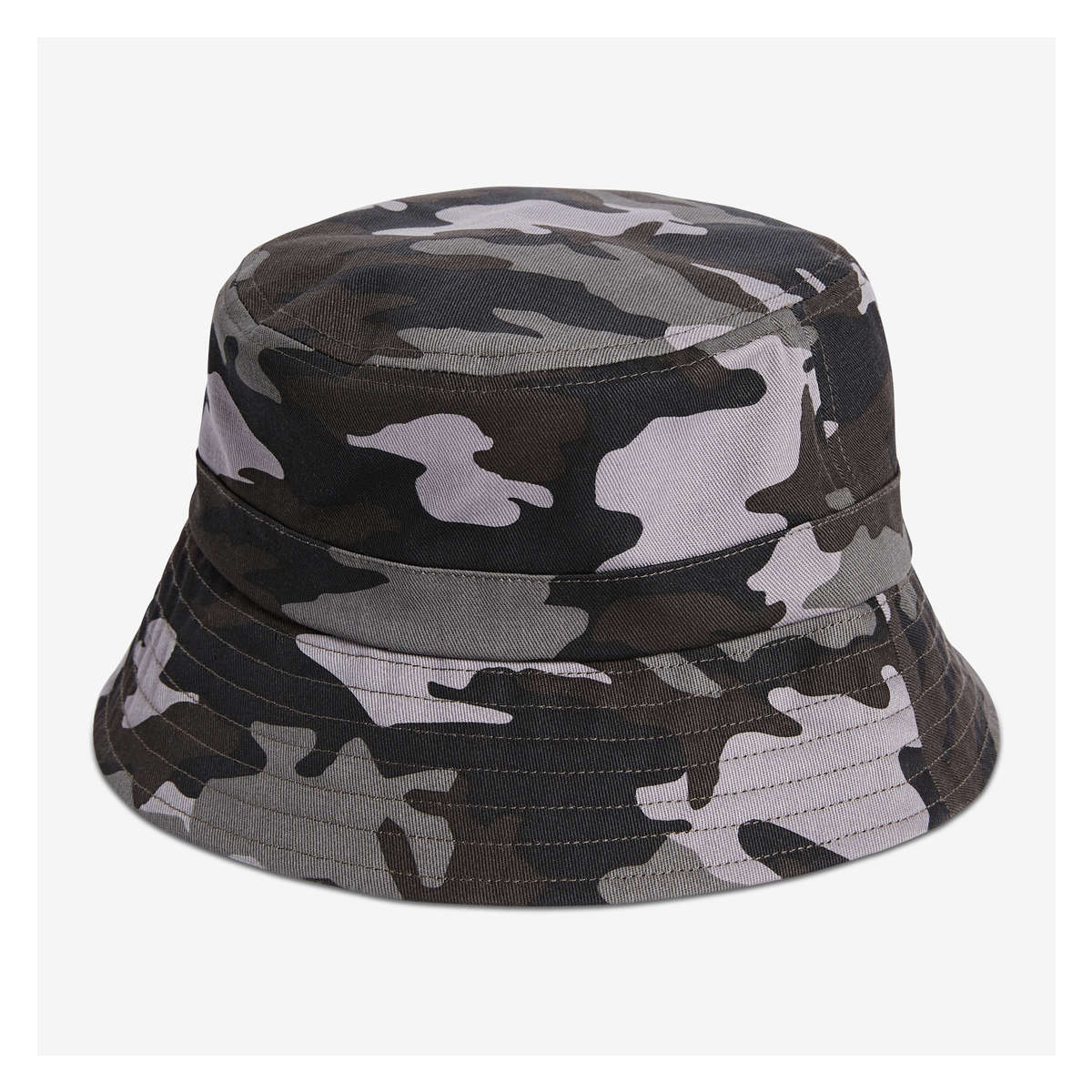 black camo bucket hat