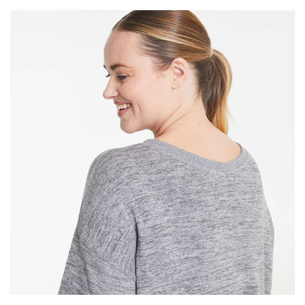 Women+ Active Pullover - Grey Mix
