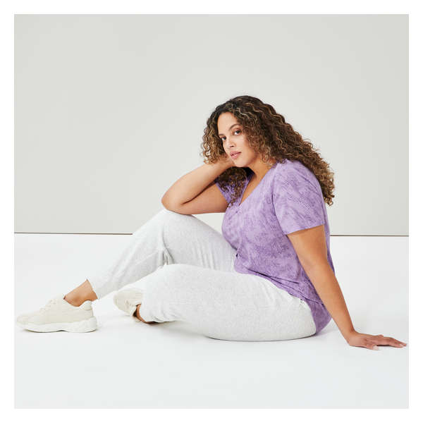 Women+ Moisture-Wicking Active T-Shirt - Light Lilac