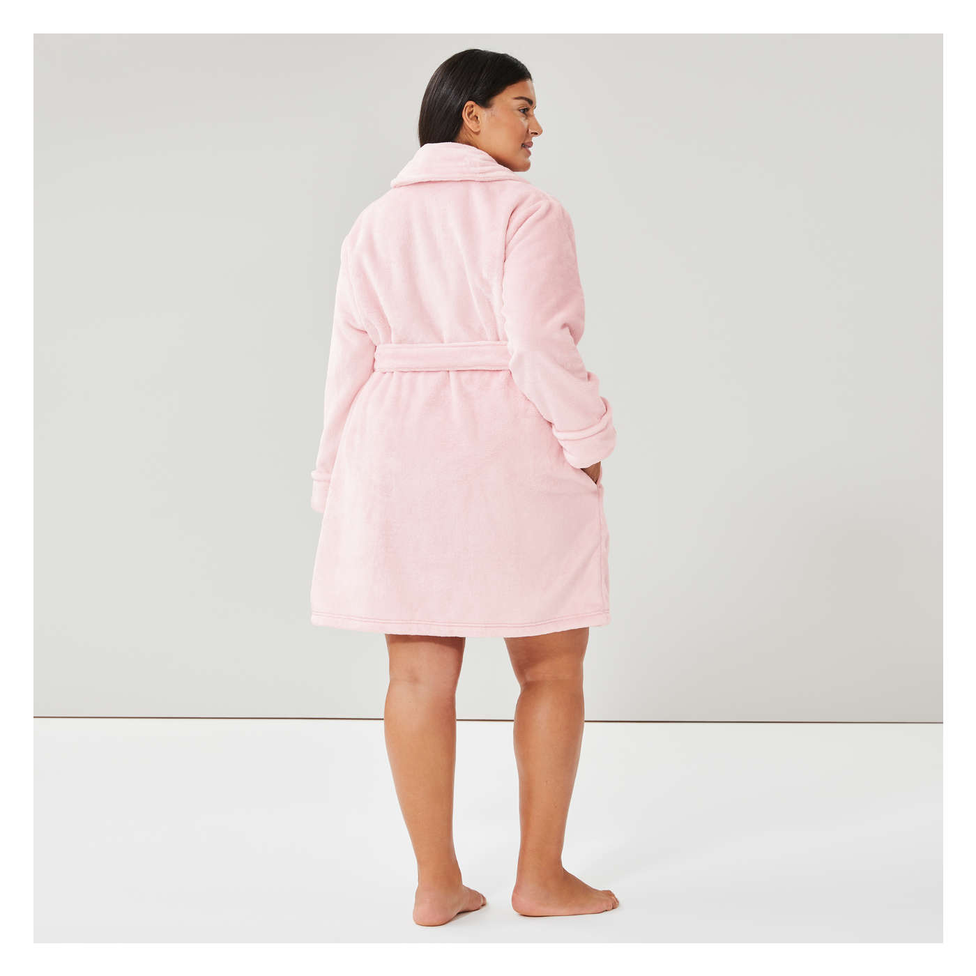 Fleece Robe in Light Pink from Joe Fresh