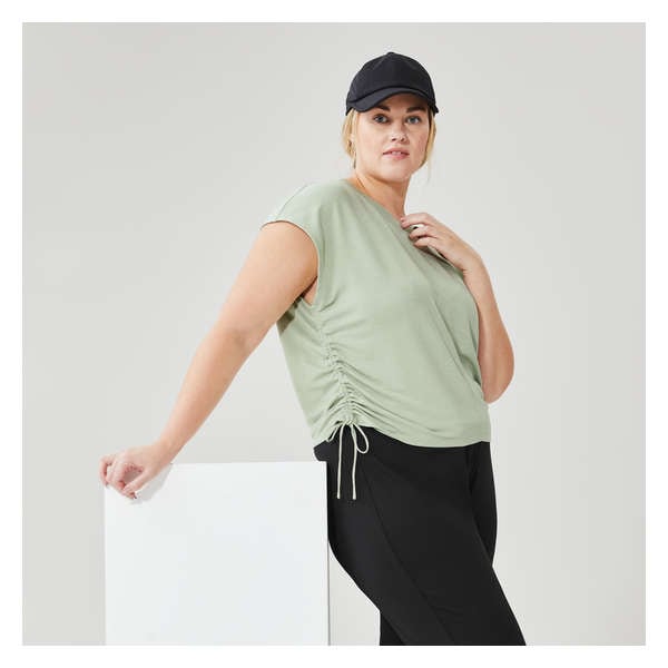 Women+ Cropped T-Shirt - Pastel Green