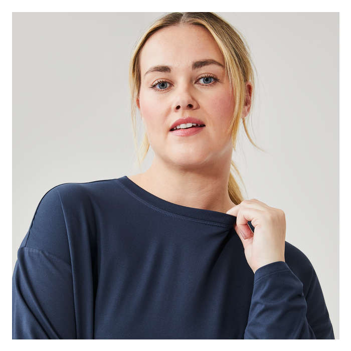 Women+ Active Crop Long Sleeve