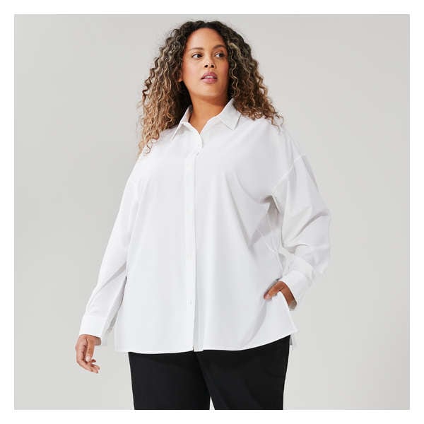 Chemise surdimensionnée tout-aller Femmes+ - Blanc