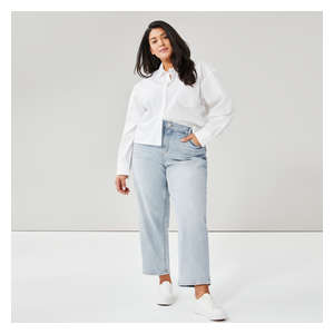 Women+ Light Wash Relaxed Fit Jean - Light Wash