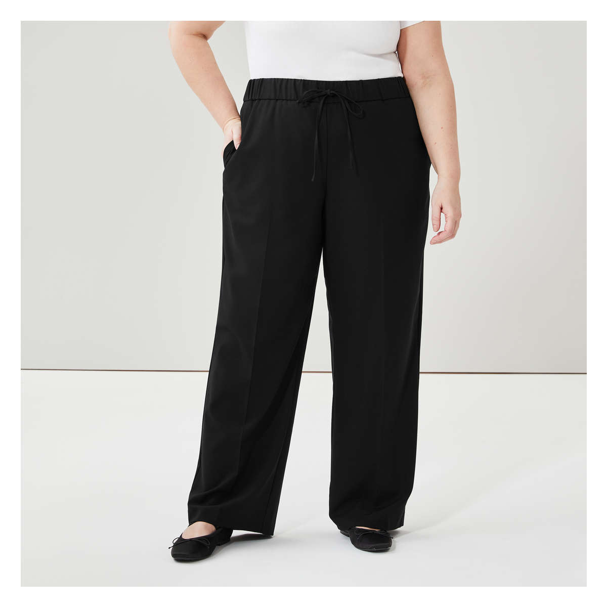 Women+ Wide Leg Pant in JF Black from Joe Fresh