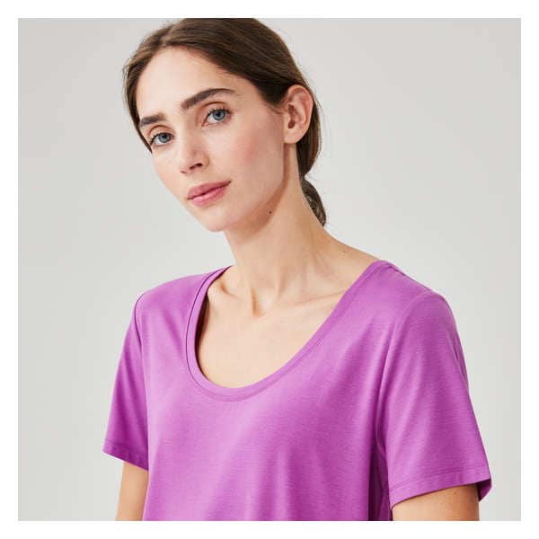 Active Scoop Neck T-Shirt - Light Plum