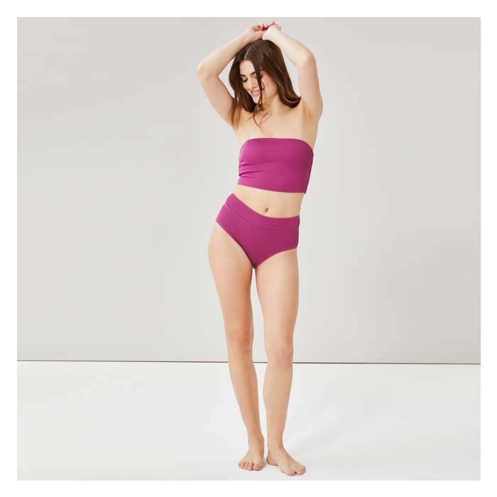 Aux Femmes Haut de maillot bandeau côtelé - Magenta