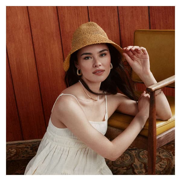 Packable Straw Bucket Hat - Dark Taupe