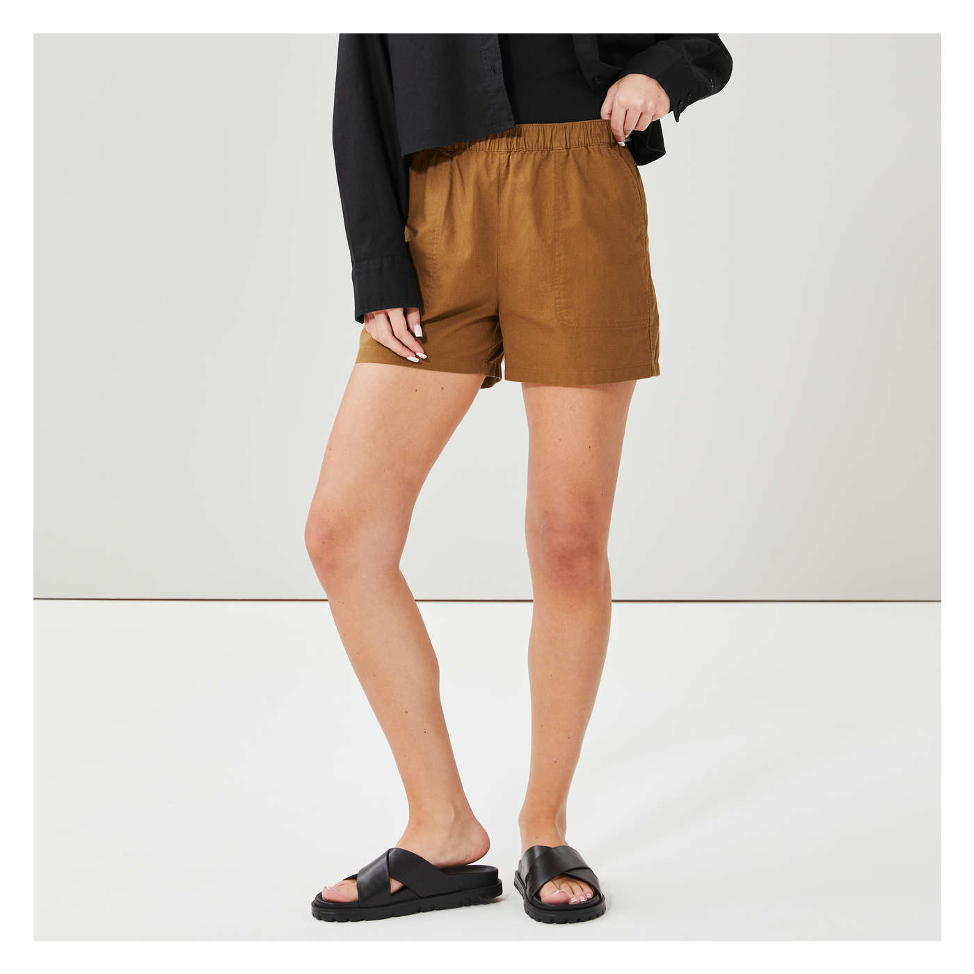 Linen Blend Short