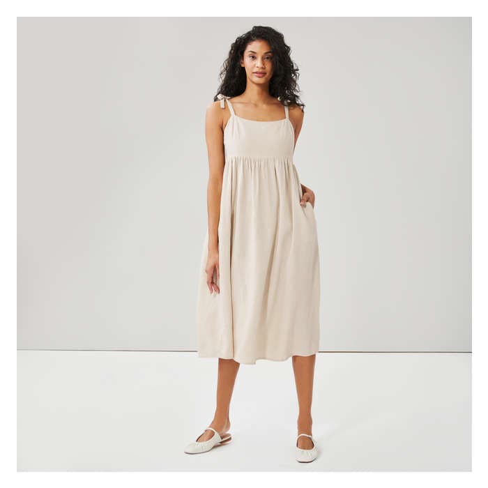 Aux Femmes Robe midi nouée à l’épaule