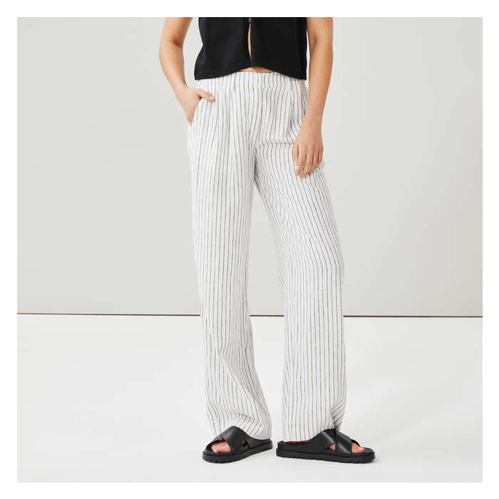 Women's Pleated Linen Blend Trouser