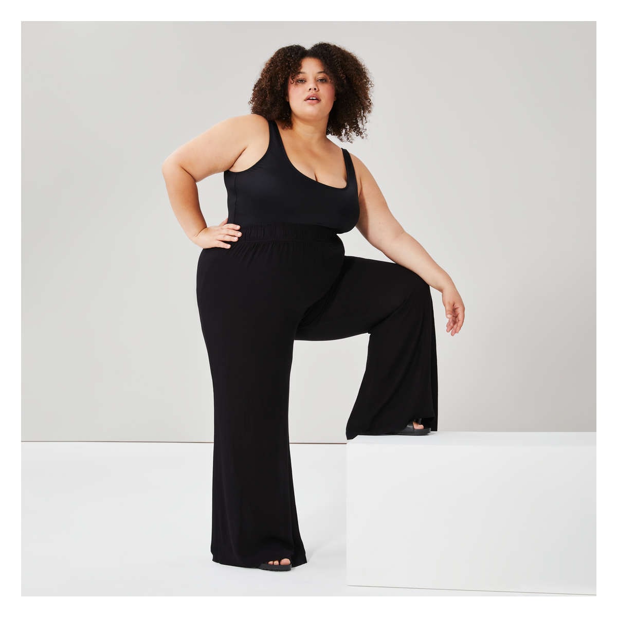 Women Pant Cover Up in Black from Joe Fresh