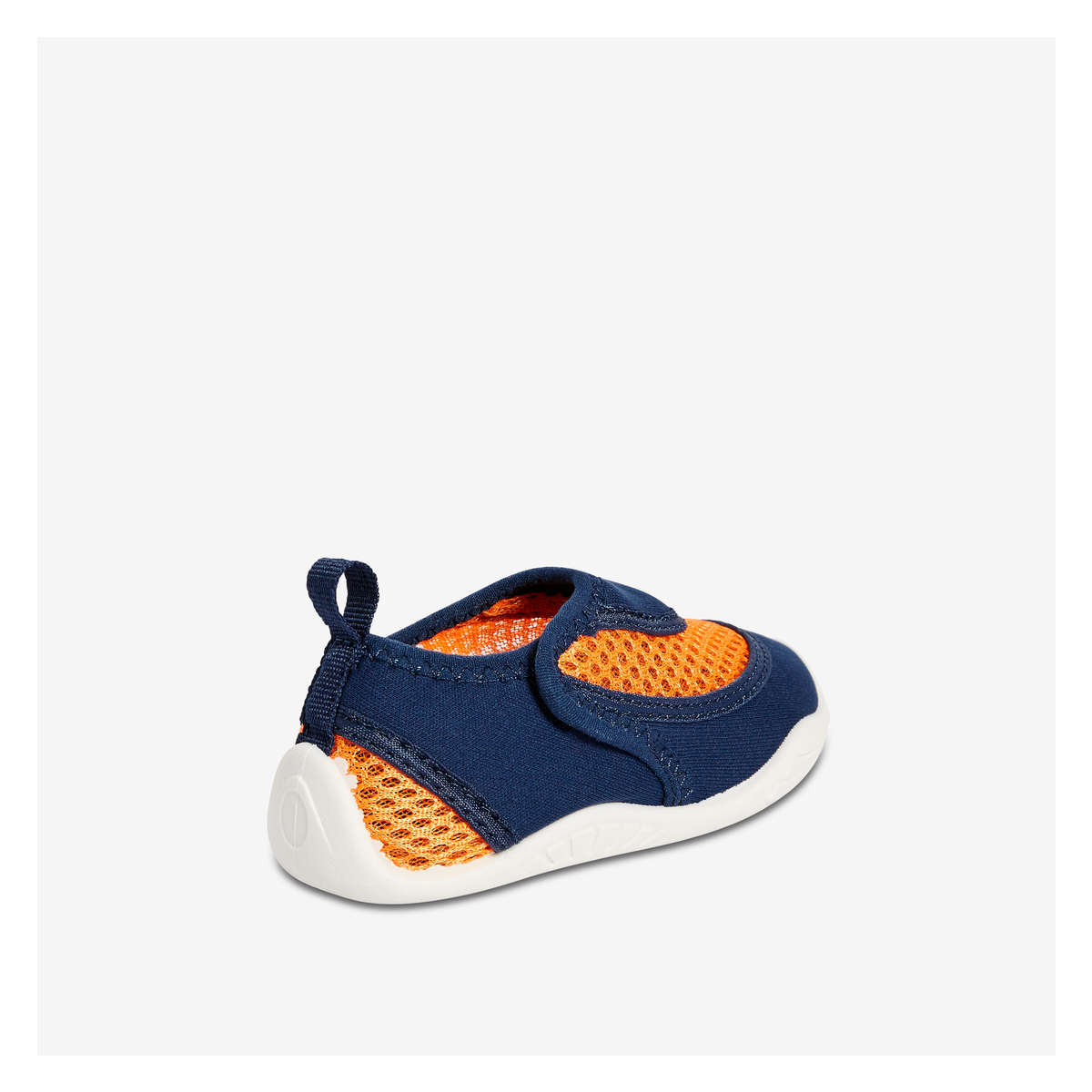 aqua socks near me