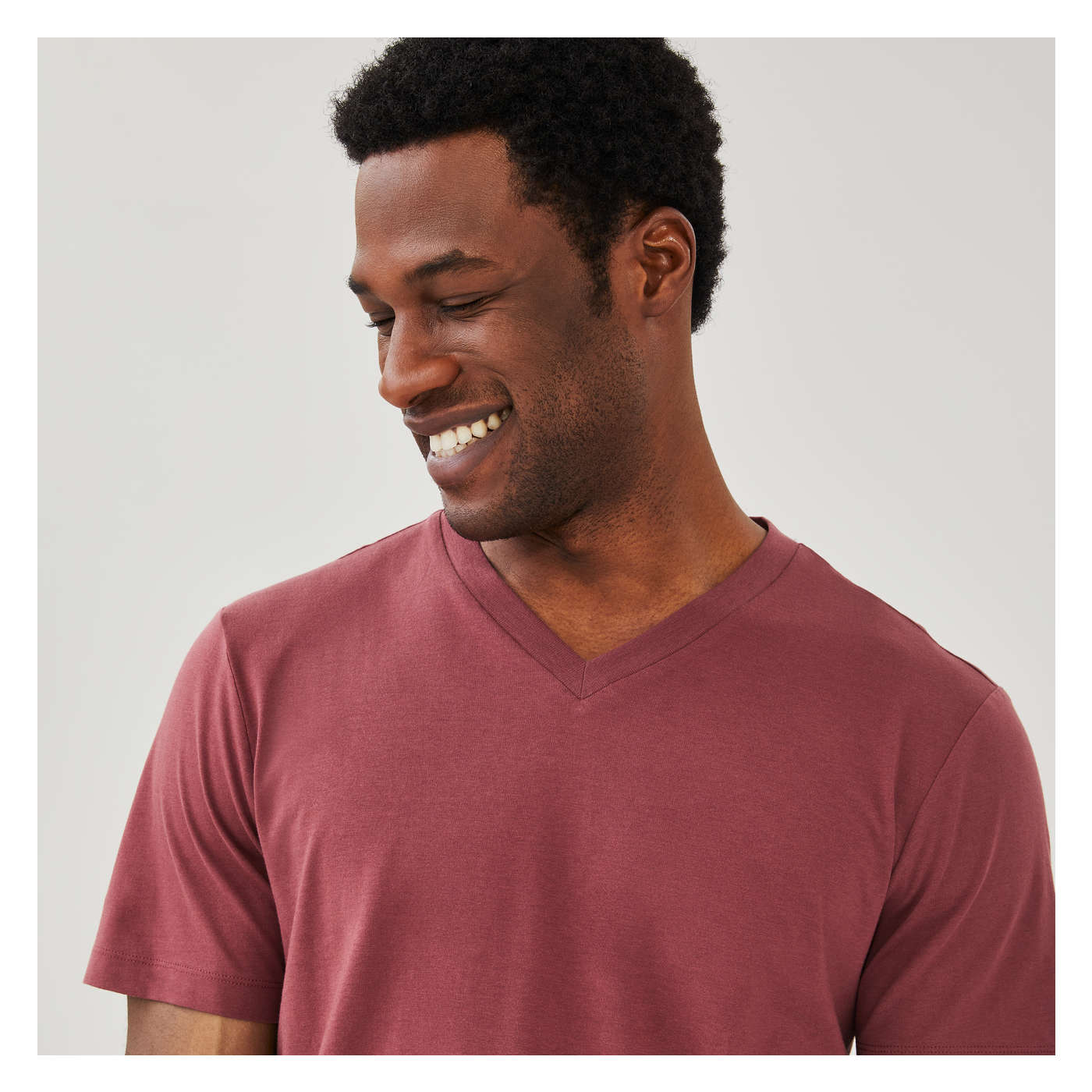 Men's Organic Cotton V-Neck T-Shirt