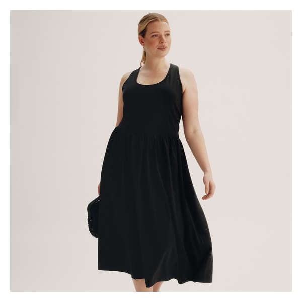 Women+ On-the-Go Dress - Black