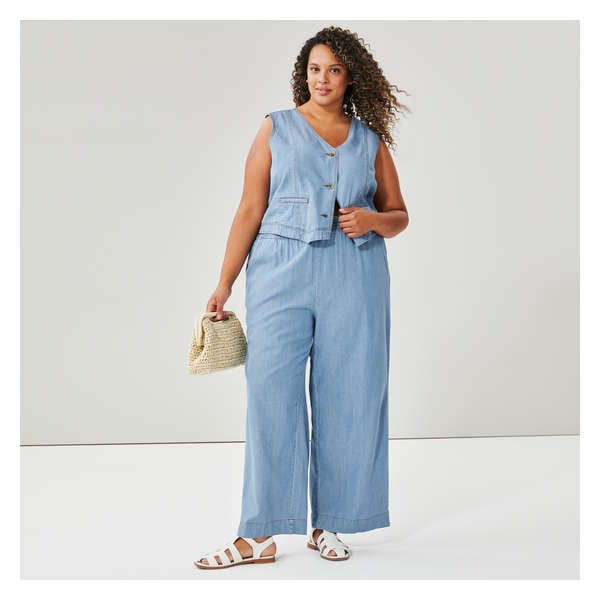 Women+ Light Wash Wide Leg Chambray Pant - Light Wash