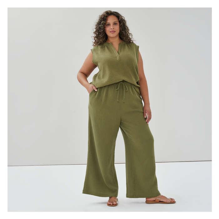 Women+ Crinkle Gauze Pant - Olive