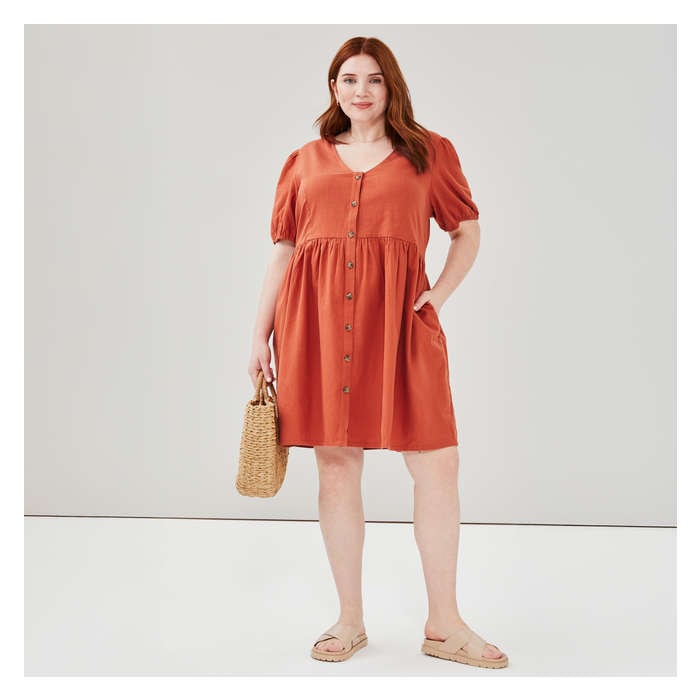 Aux Femmes Robe midi boutonnée Femmes+ - Cuivre
