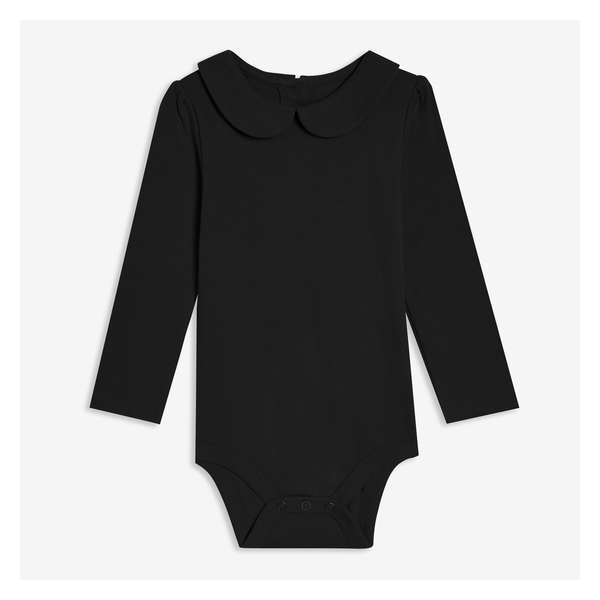 baby girl white long sleeve bodysuit