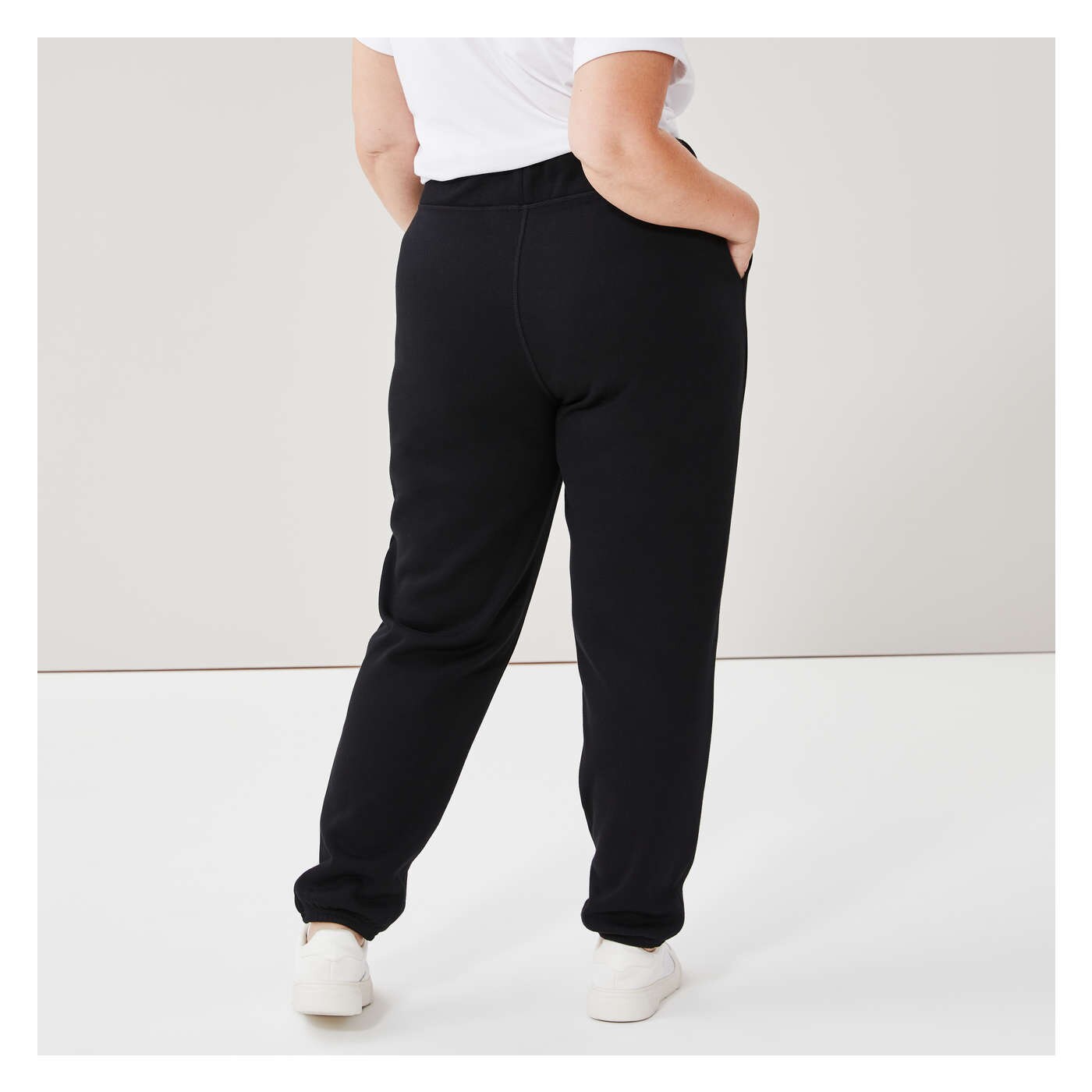 Active Jogger in Black from Joe Fresh