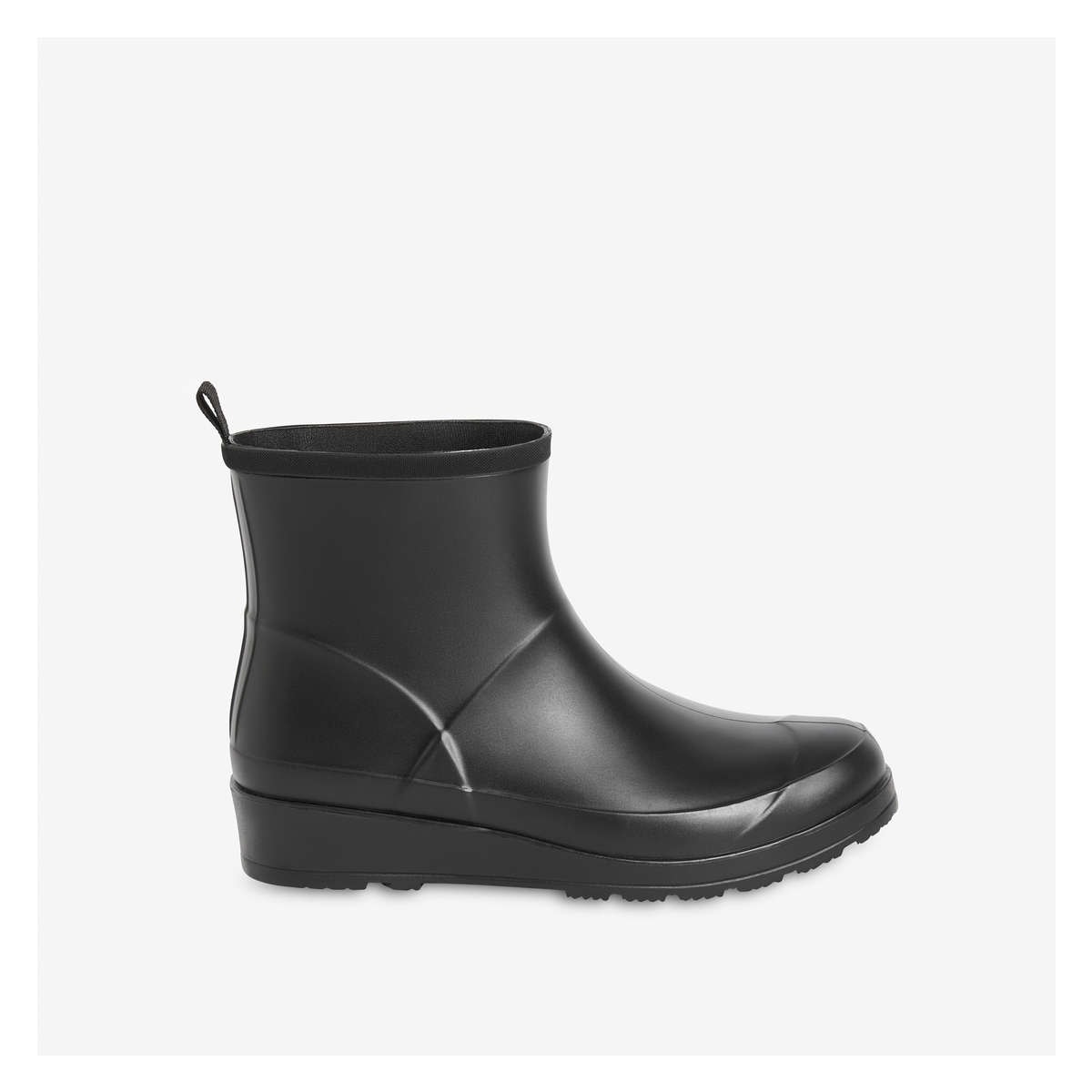 Black rain boots ankle hotsell