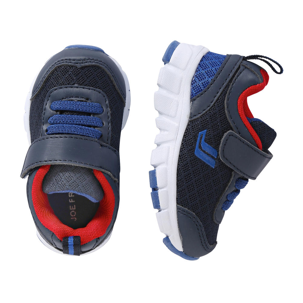 boys running shoes clearance