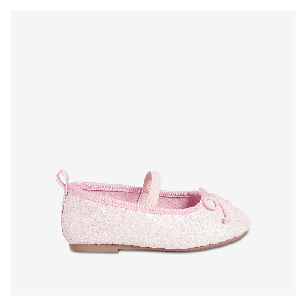 light pink baby shoes