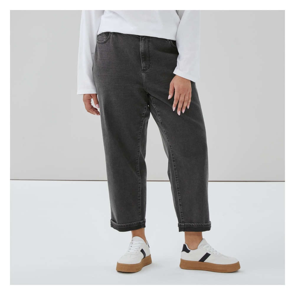 Joe Fresh Women+ Black Wash Relaxed Fit Jean 1 ea, $45.00/1ea