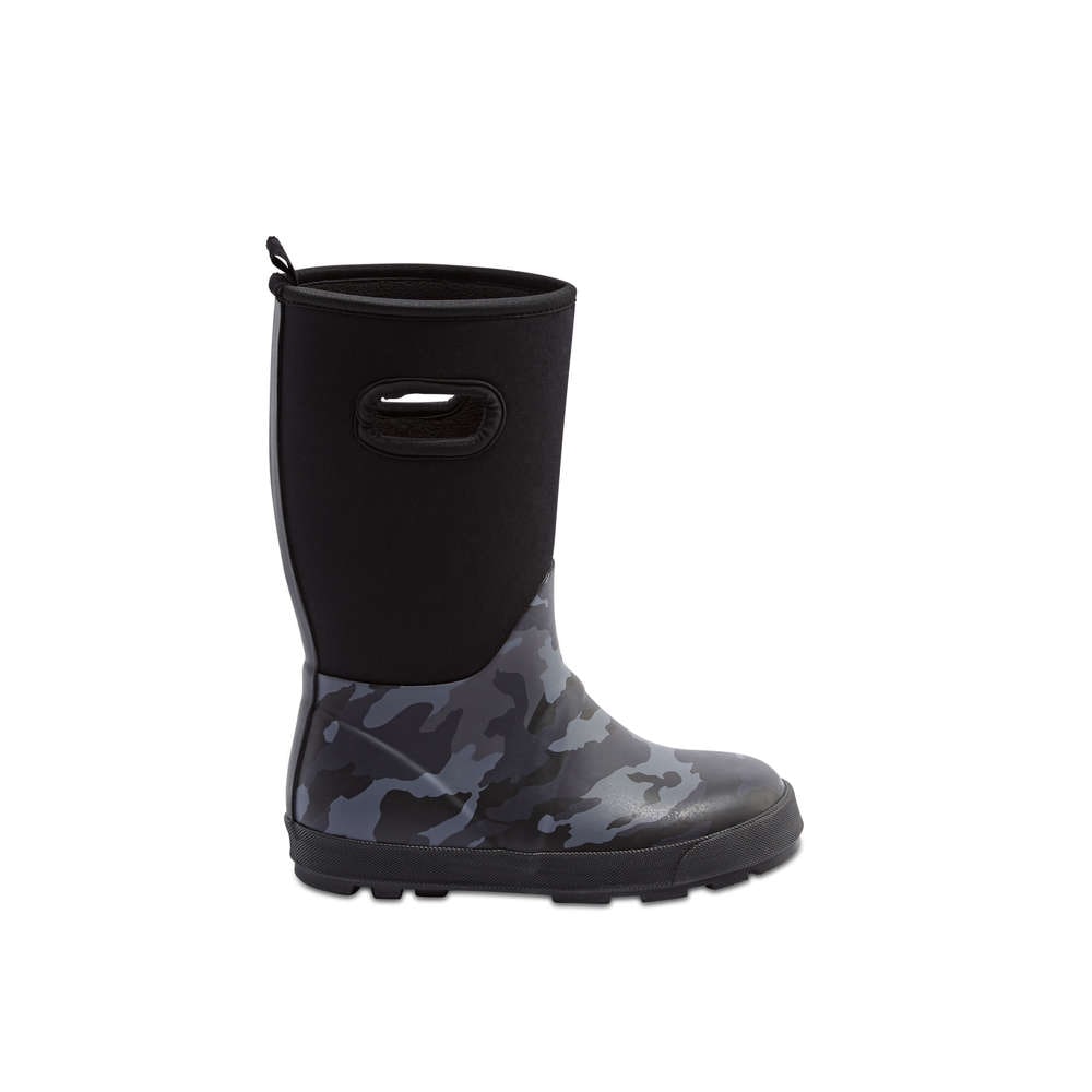 boys black rain boots