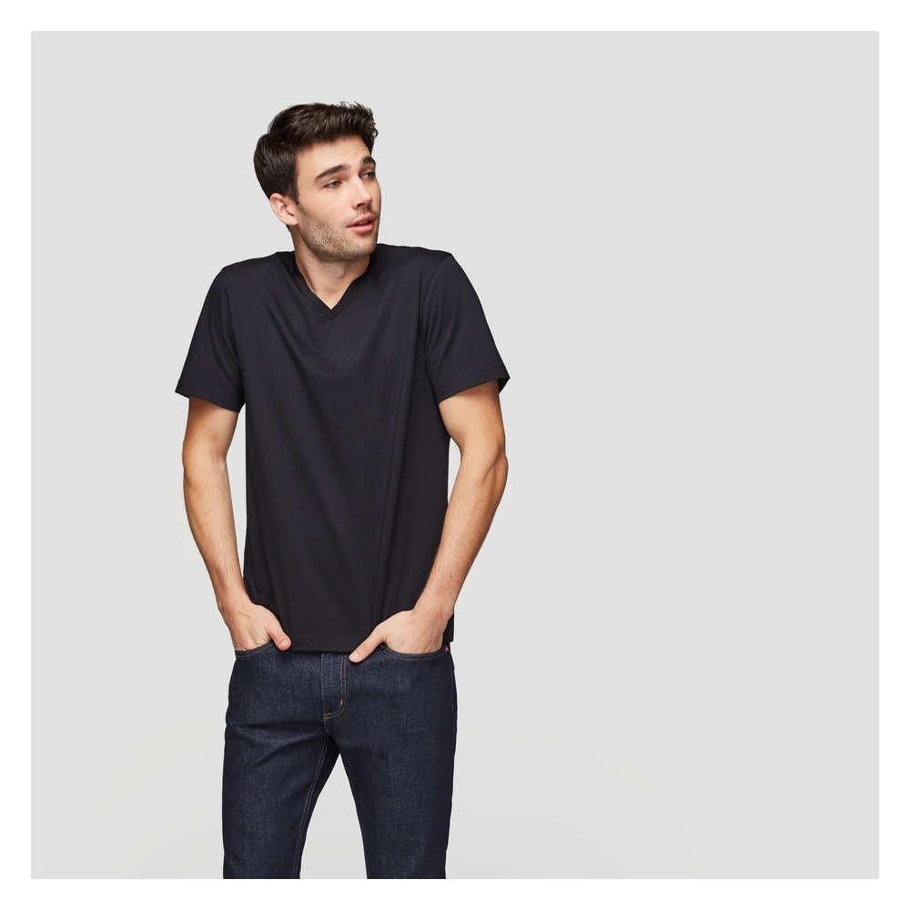 Joe Fresh Men’s Essential V-Neck Tee 1 ea, $12.00/1ea