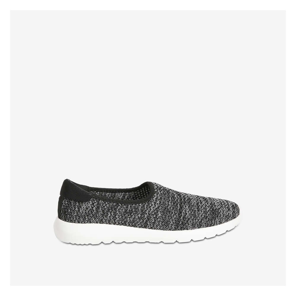 slip on knit sneakers