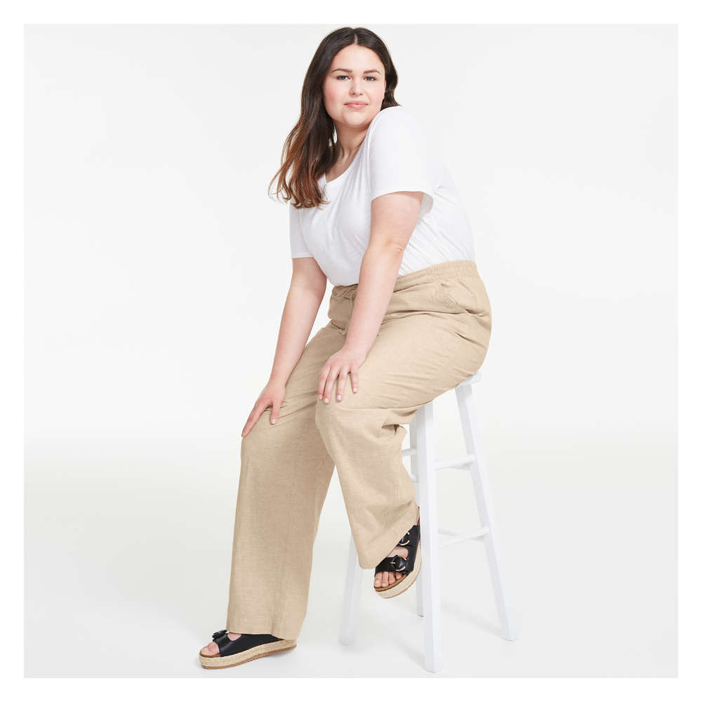 Women+ Wide Leg Linen-Blend Pant in 