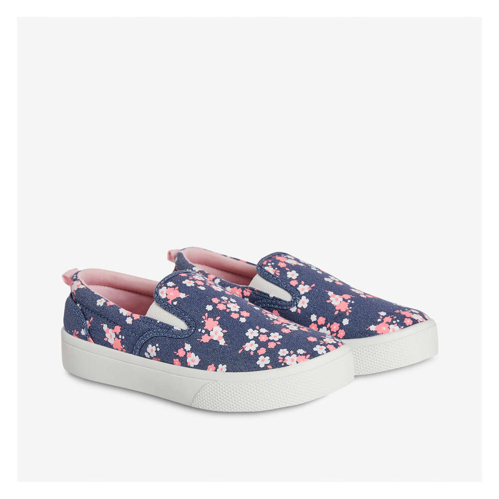 Patterned slip on on sale sneakers