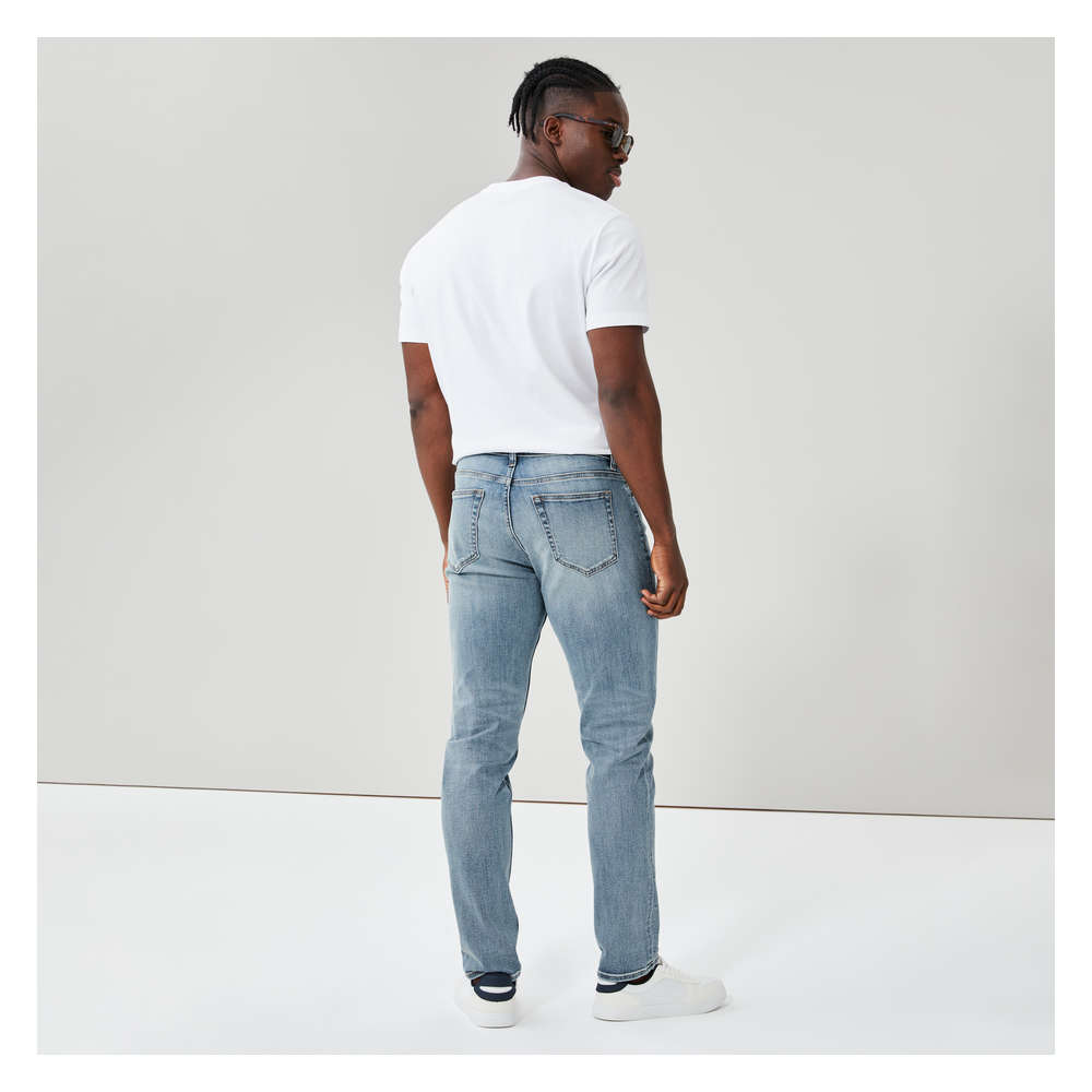 Men's Medium Wash Jeans