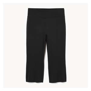 Women+ Active Wide Leg Crop Pant in Black from Joe Fresh Women+ Active Wide Leg Crop Pant in Black from Joe Fresh