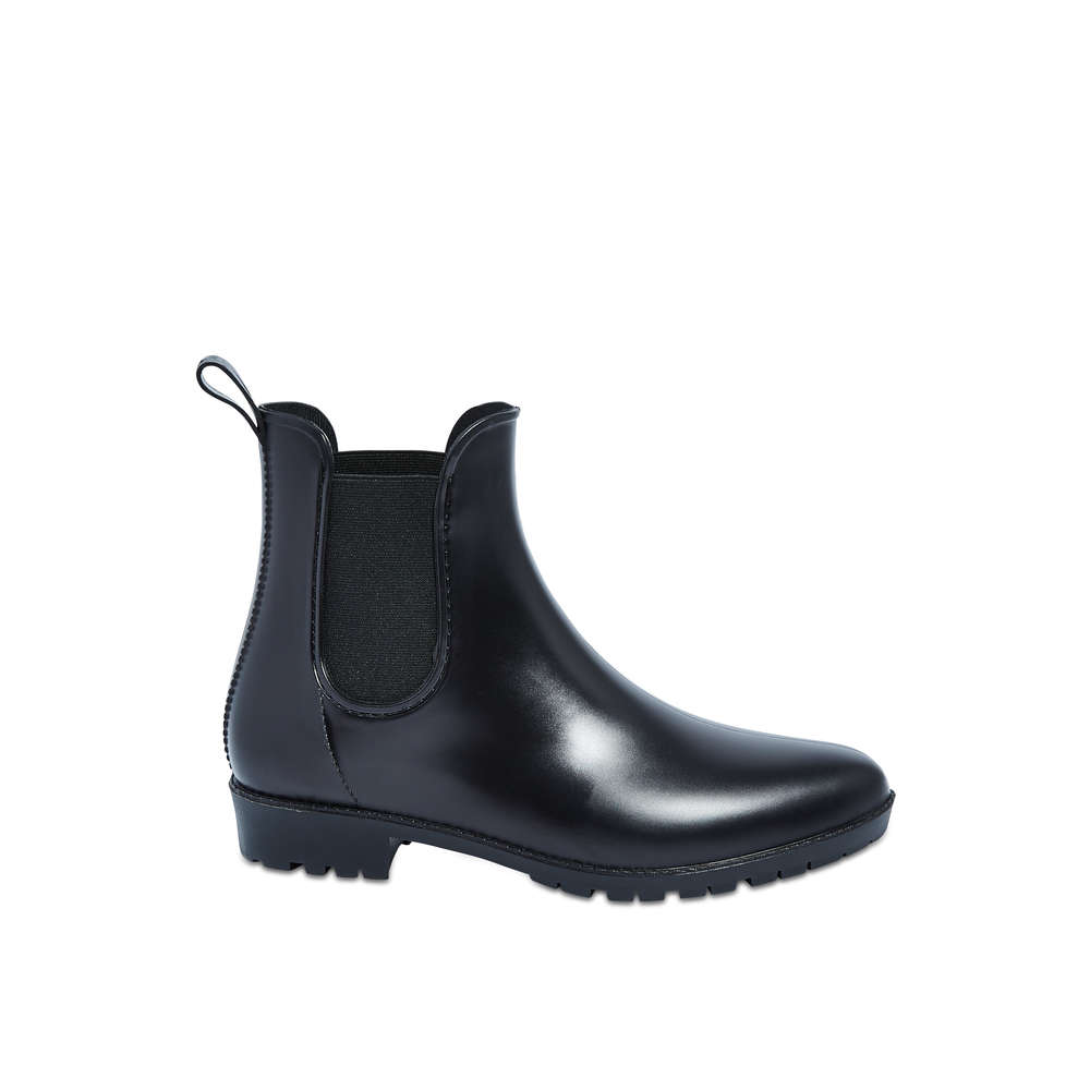 black chelsea rain boots